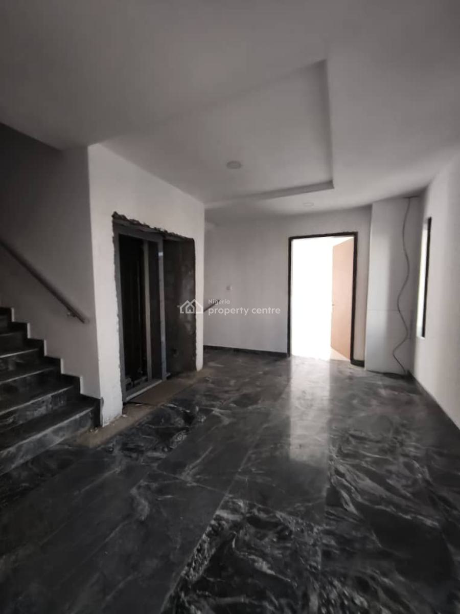 Luxury Well Built 8 Units of 3 Bedroom Apartments with Bq, Lekki Phase 1, Lekki, Lagos, Flat / Apartment for Rent