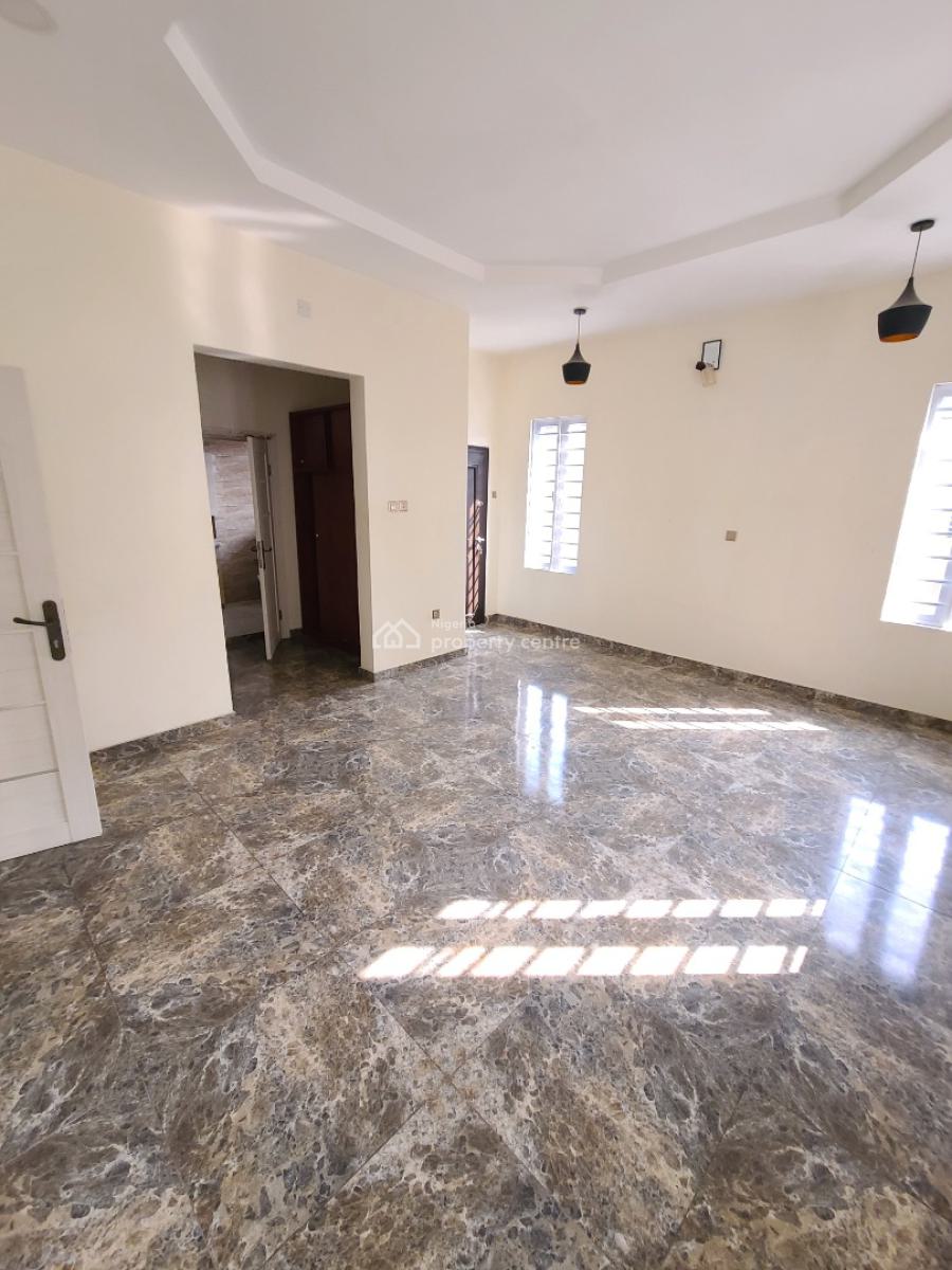 4 Bedroom Semi Detached, Mobil Road, Ajah, Lagos, Semi-detached Duplex for Rent