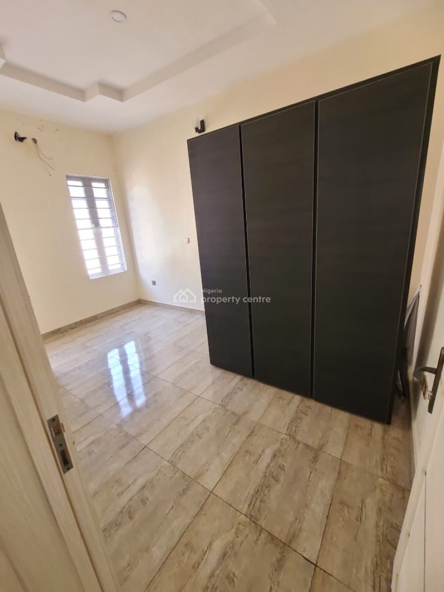4 Bedroom Semi Detached, Mobil Road, Ajah, Lagos, Semi-detached Duplex for Rent