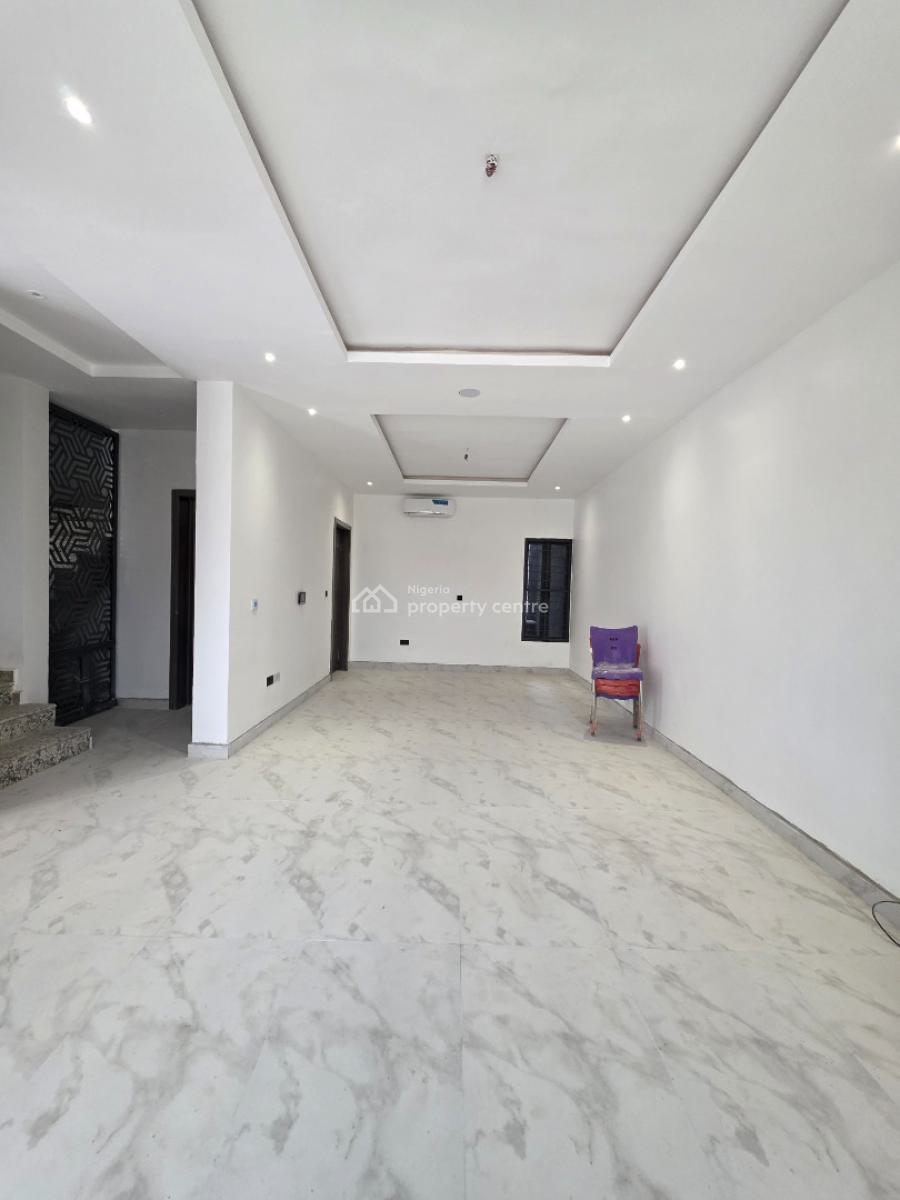 Luxury 4 Bedroom Terrace Duplex with Bq, Guzape District, Abuja, Terraced Duplex for Sale
