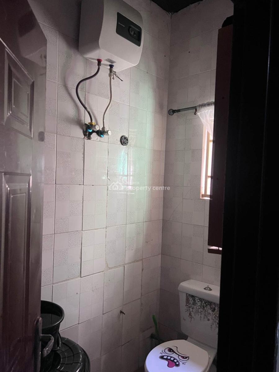 Shared Apartment, New Road, Lekki, Lagos, Self Contain (single Rooms) for Rent