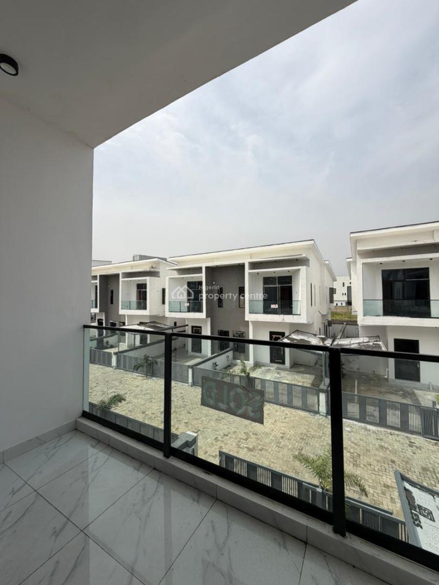 Cozy Luxury: 4-bedroom Semi-detached in Lekki, Orchid, Lekki, Lagos, Semi-detached Duplex for Rent