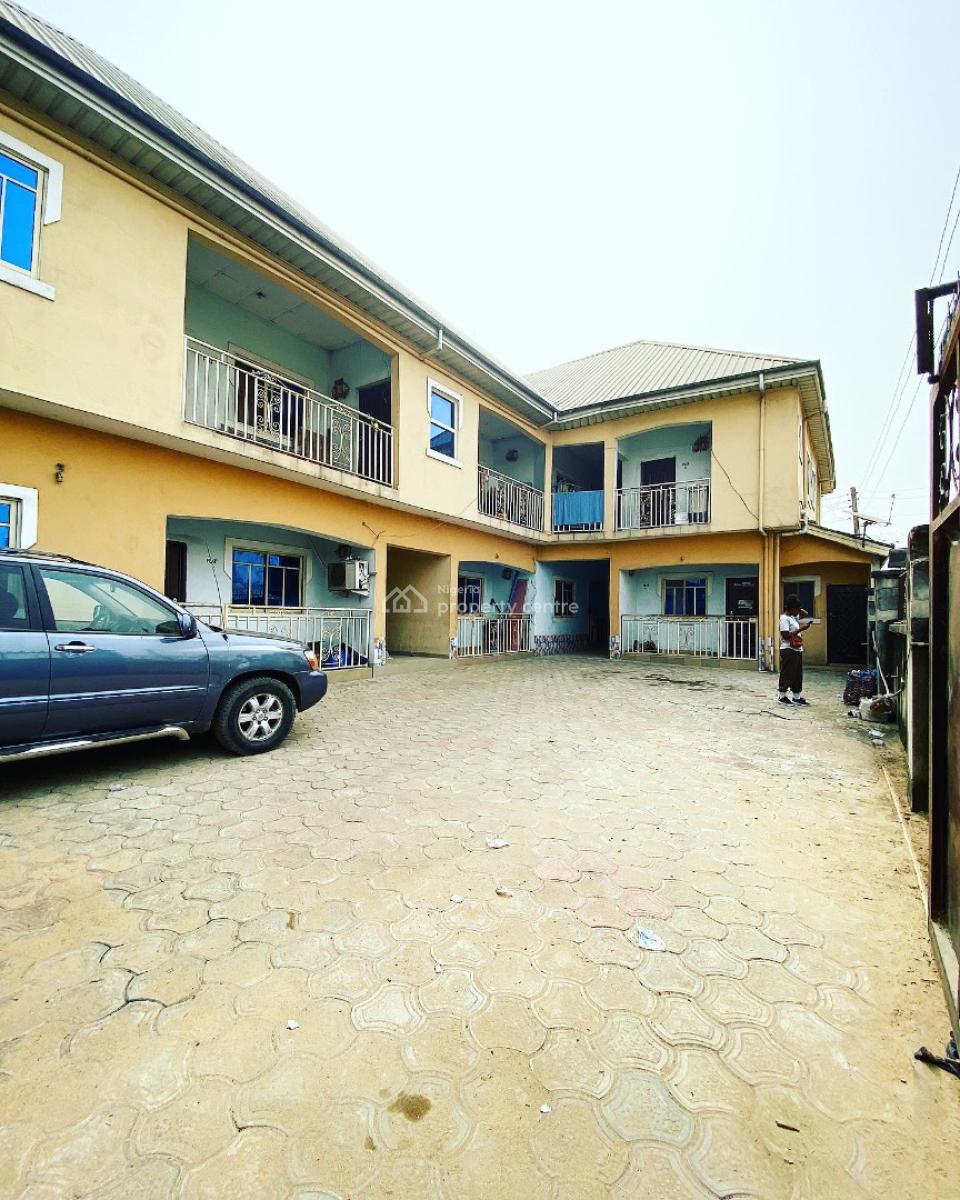 1 Bedroom Apartment with 2 Toilets, Doris Hotel Road, Umoma Igwuruta, Port Harcourt, Rivers, Flat / Apartment for Rent