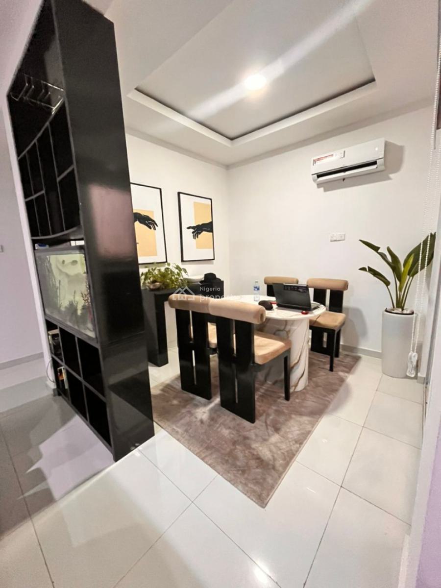 Old Ikoyi   2-bedroom Apartment -- Fully Furnished & Fully Serviced, Ikoyi, Lagos, House for Sale