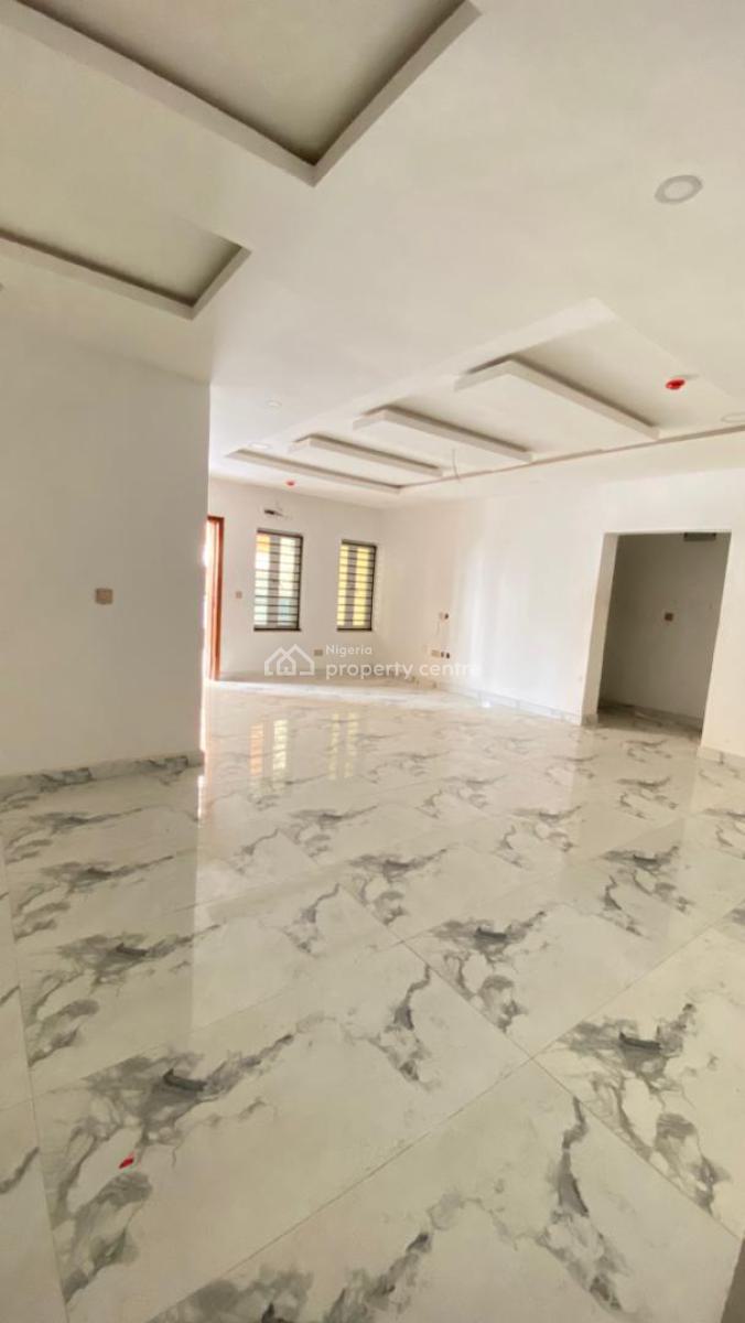 Neatly Built 2 Bedrooms Apartment with Swimming Pool, Gym and Elevator, Lekki Phase 1, Lekki, Lagos, Flat / Apartment for Rent