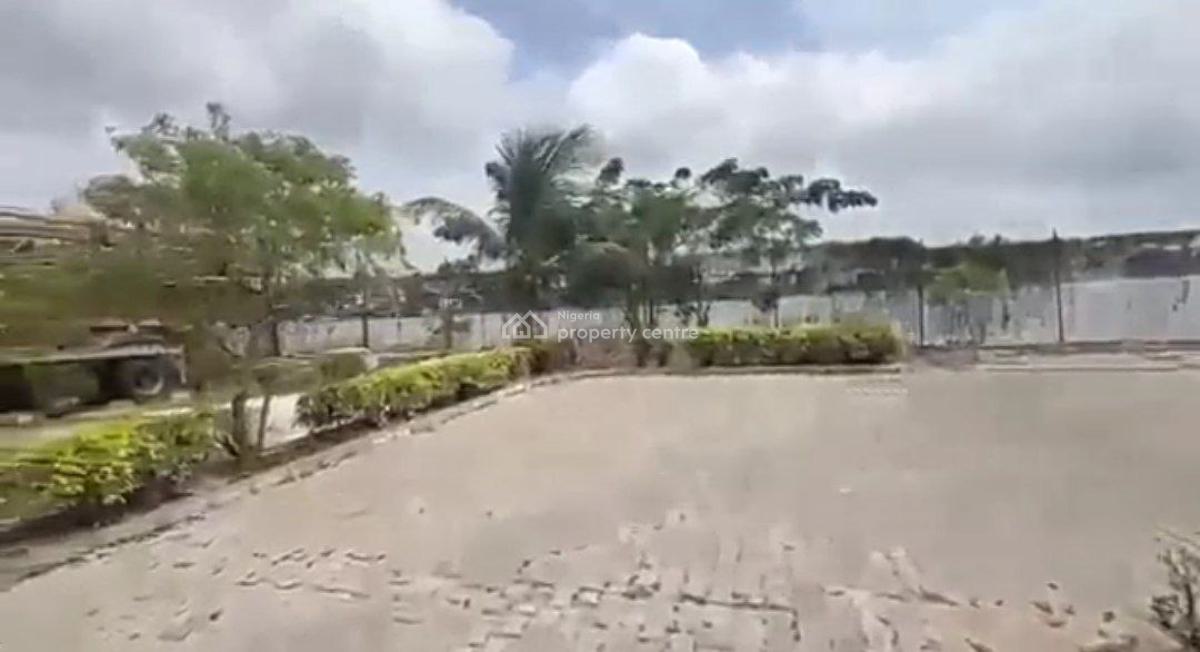 Waterfront Fenced and Gated Bare Land, Victoria Island (vi), Lagos, Land for Sale