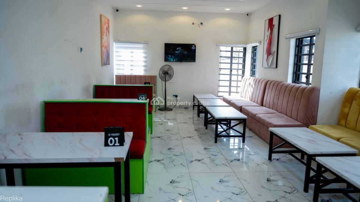 New Hotel, Along Abuja - Keffi Expressway, Karu, Nasarawa, Hotel / Guest House for Sale