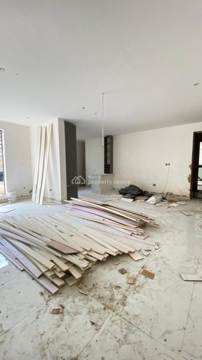 Nicely Built 3 Bedroom with Swimming Pool, Gym and Elevator, Lekki Phase One, Lekki, Lagos, Flat / Apartment for Sale