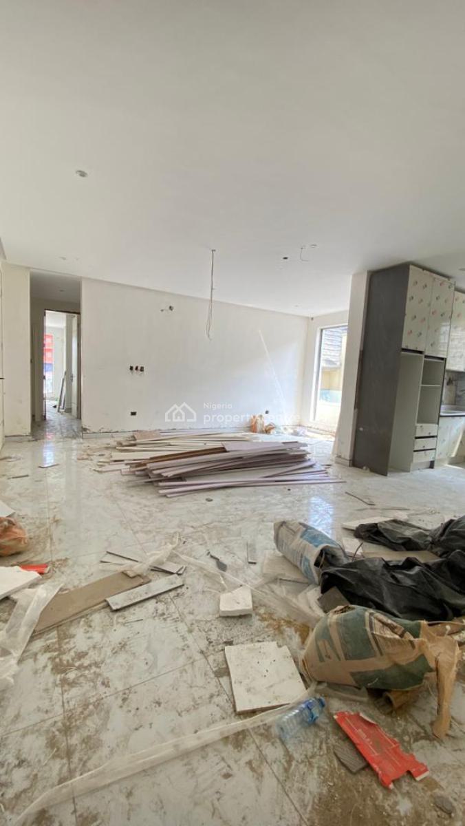 Nicely Built 3 Bedroom with Swimming Pool, Gym and Elevator, Lekki Phase One, Lekki, Lagos, Flat / Apartment for Sale