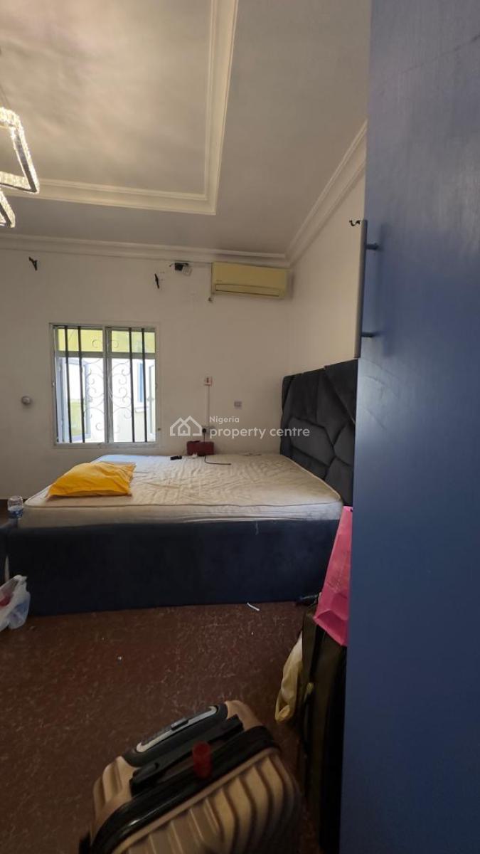 Self Contain, Chevy View Estate, Lekki Expressway, Lekki, Lagos, Self Contain (single Rooms) for Rent