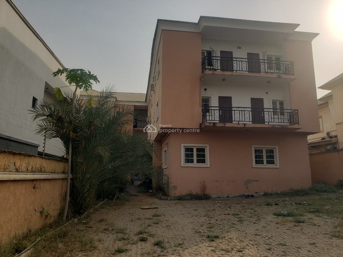 Standard 18 Bedroom House, Off Aminu Kano Crescent, Wuse 2, Abuja, Block of Flats for Sale