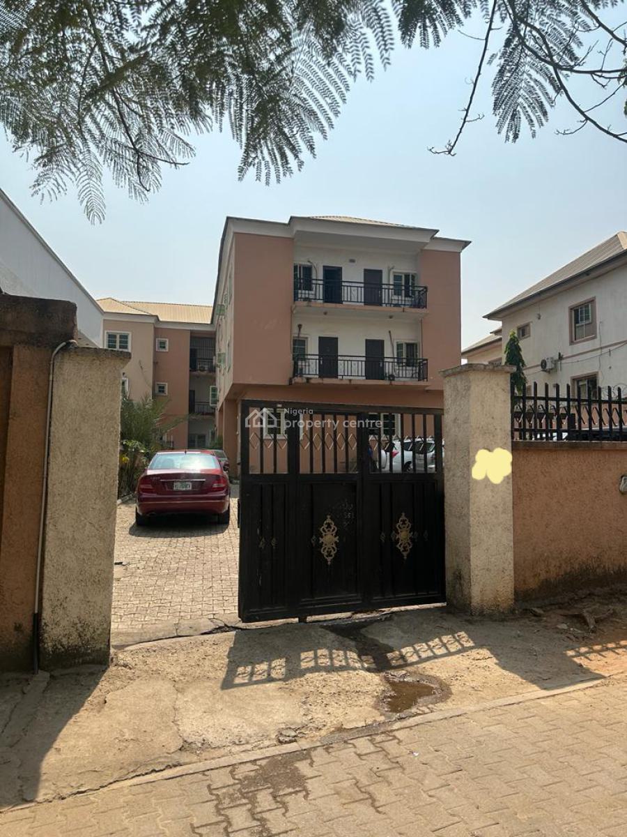 Standard 18 Bedroom House, Off Aminu Kano Crescent, Wuse 2, Abuja, Block of Flats for Sale