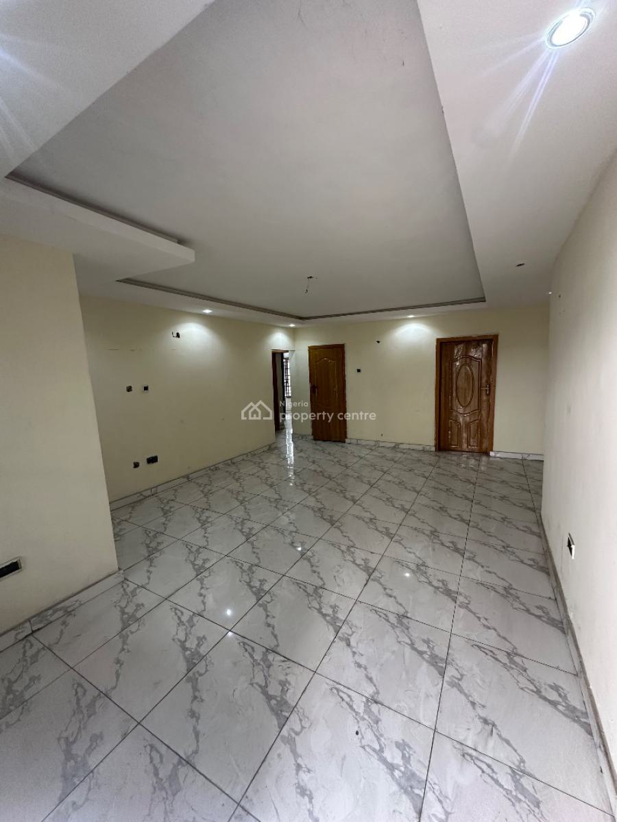 3 Bedroom Apartment with a Bq, Surulere, Lagos, Block of Flats for Sale