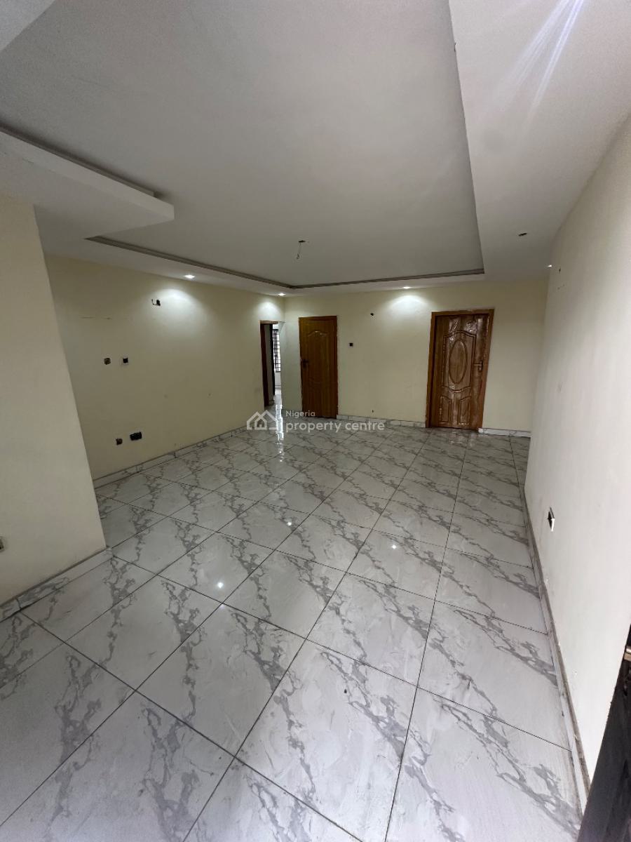 3 Bedroom Apartment with a Bq, Surulere, Lagos, Block of Flats for Sale