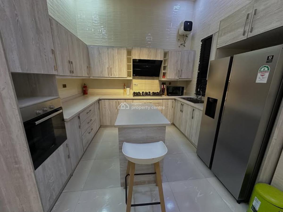 Furnished 3bedroom Bungalow with a Gym,pool& Inverter, Galadimawa, Abuja, Detached Bungalow for Sale