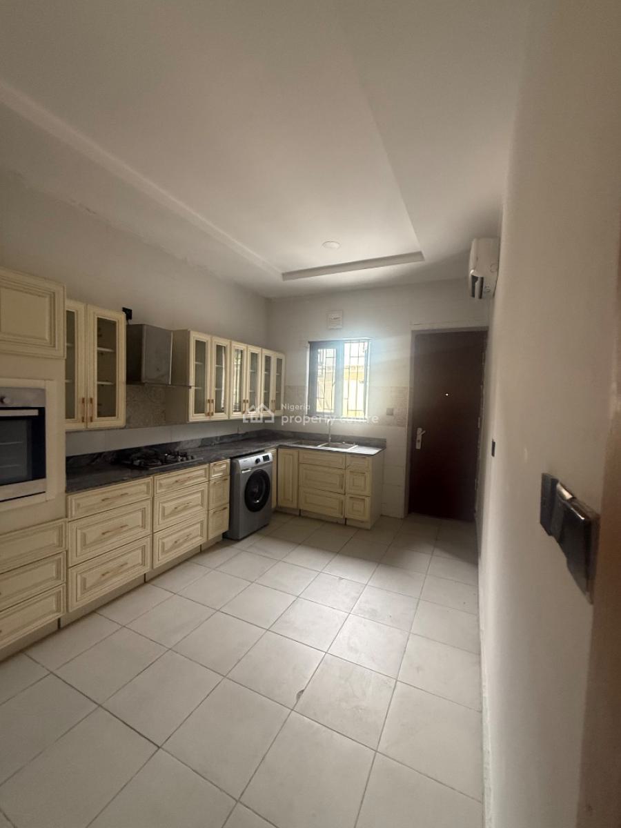 Luxury 4 Bedroom Terrace Duplex in a Secured Estate, Ikoyi, Lagos, Terraced Duplex for Sale