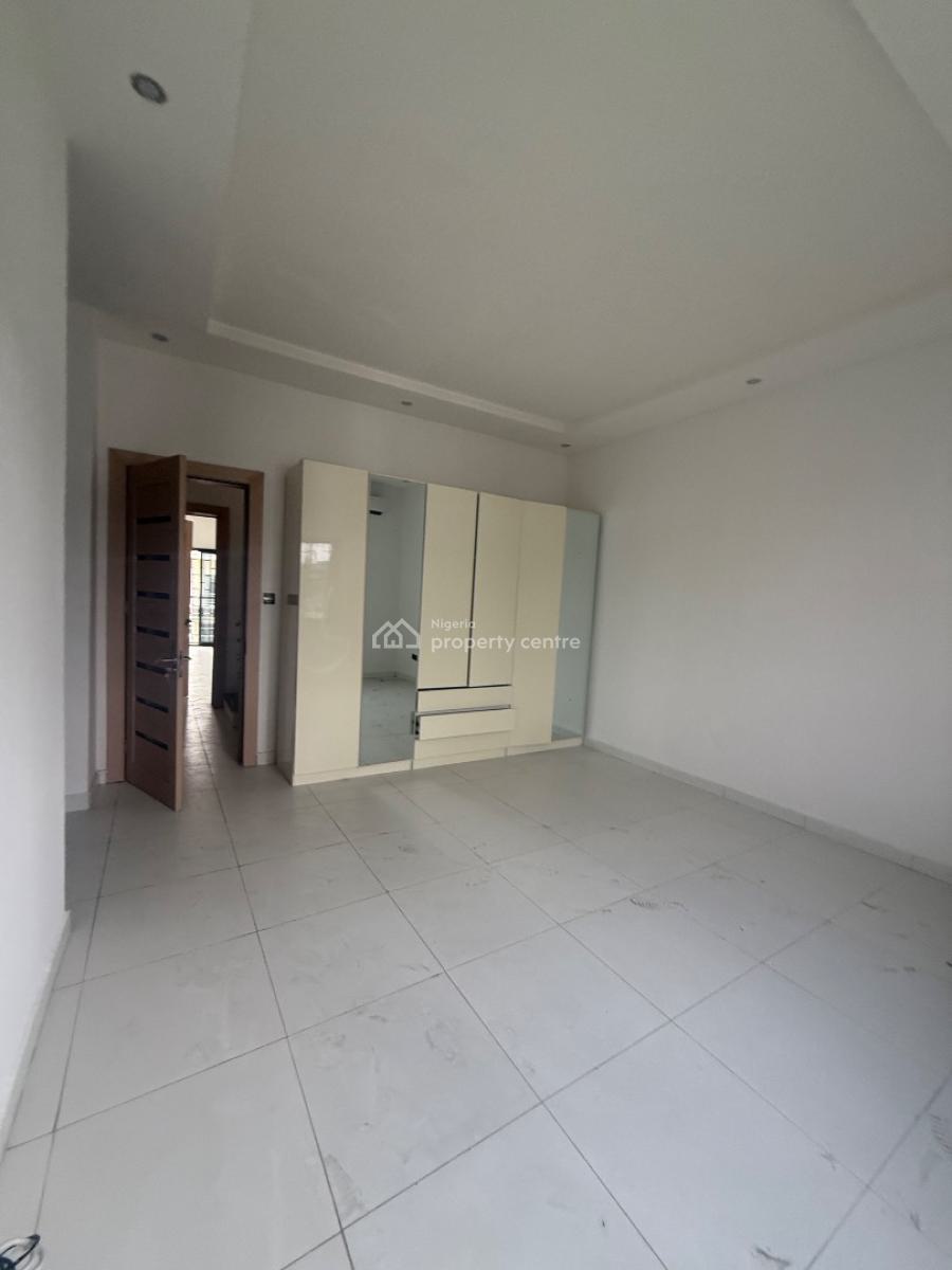 Luxury 4 Bedroom Terrace Duplex in a Secured Estate, Ikoyi, Lagos, Terraced Duplex for Sale