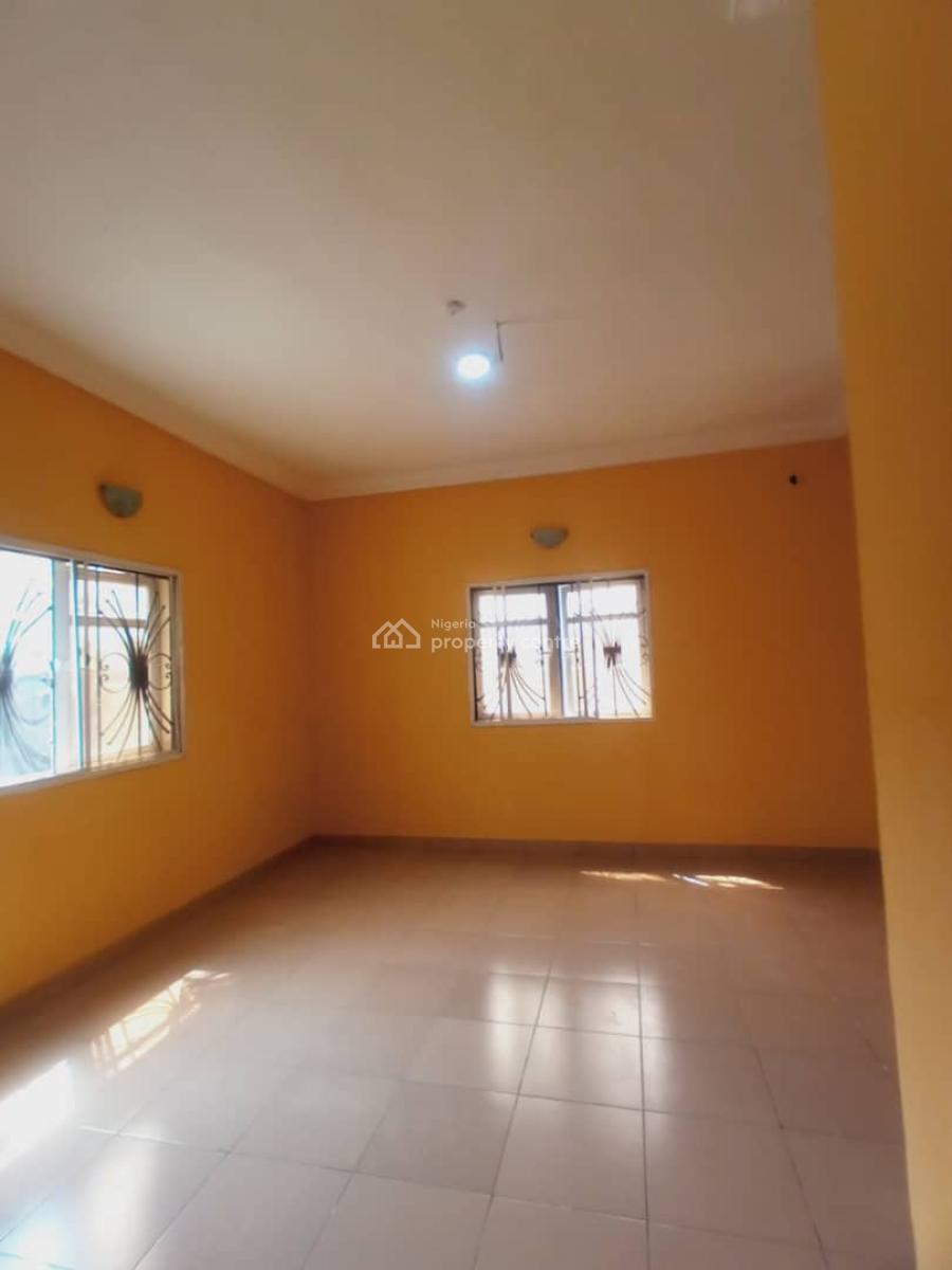 Self Servicef 3 Bedrooom Apartment All Rooms En-suite, Off Mobile Road, Ilaje, Ajah, Lagos, Flat / Apartment for Rent