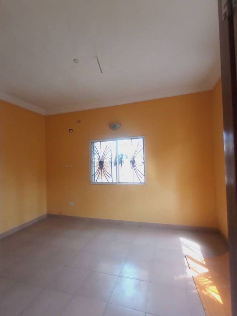 Self Servicef 3 Bedrooom Apartment All Rooms En-suite, Off Mobile Road, Ilaje, Ajah, Lagos, Flat / Apartment for Rent