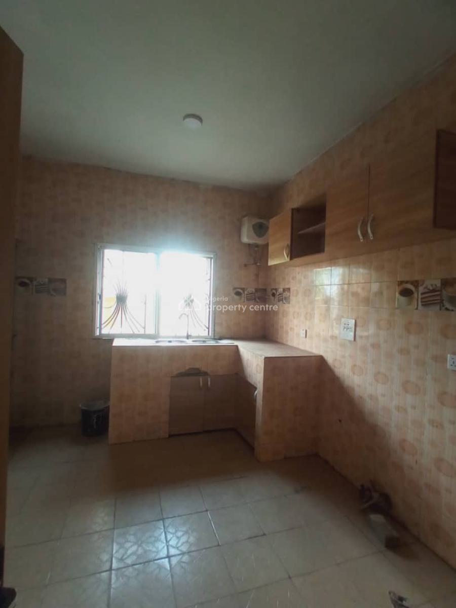 Self Servicef 3 Bedrooom Apartment All Rooms En-suite, Off Mobile Road, Ilaje, Ajah, Lagos, Flat / Apartment for Rent