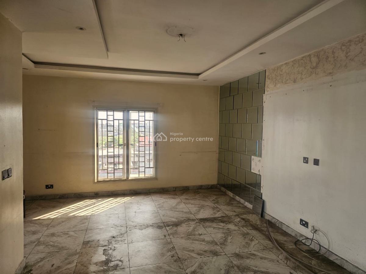 Elegant Serviced 3-bedroom Flat, Lekki, Lagos, Flat / Apartment for Sale