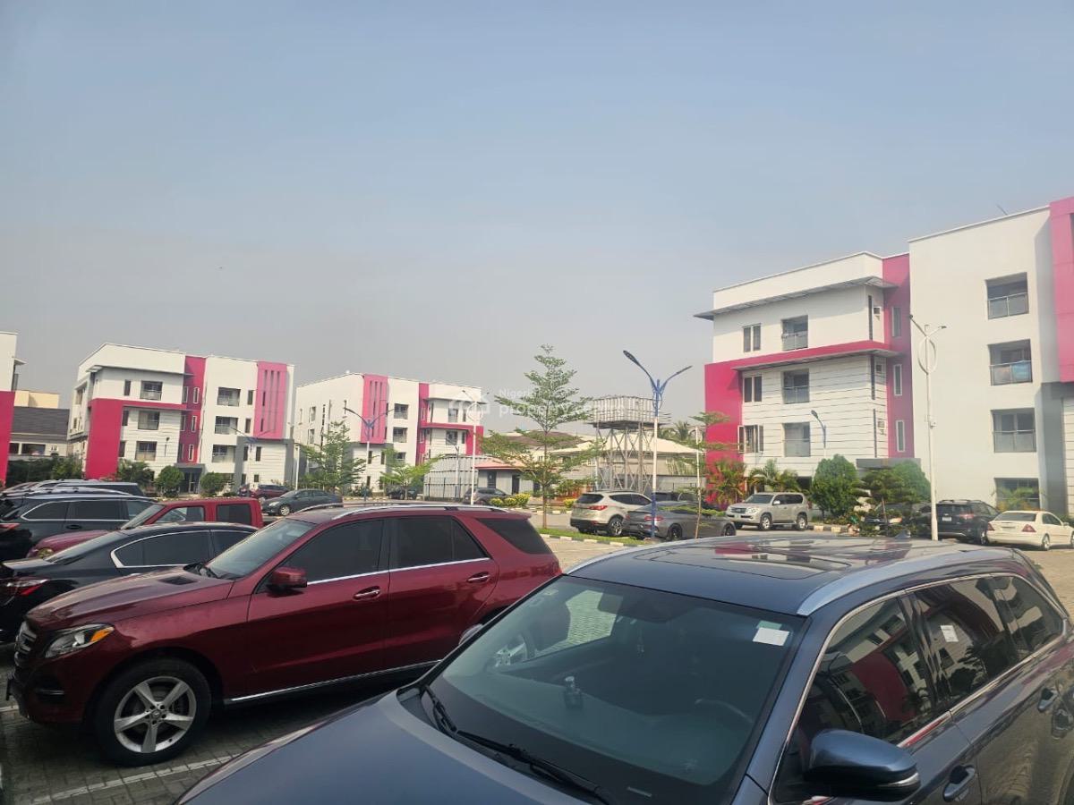 Elegant Serviced 3-bedroom Flat, Lekki, Lagos, Flat / Apartment for Sale
