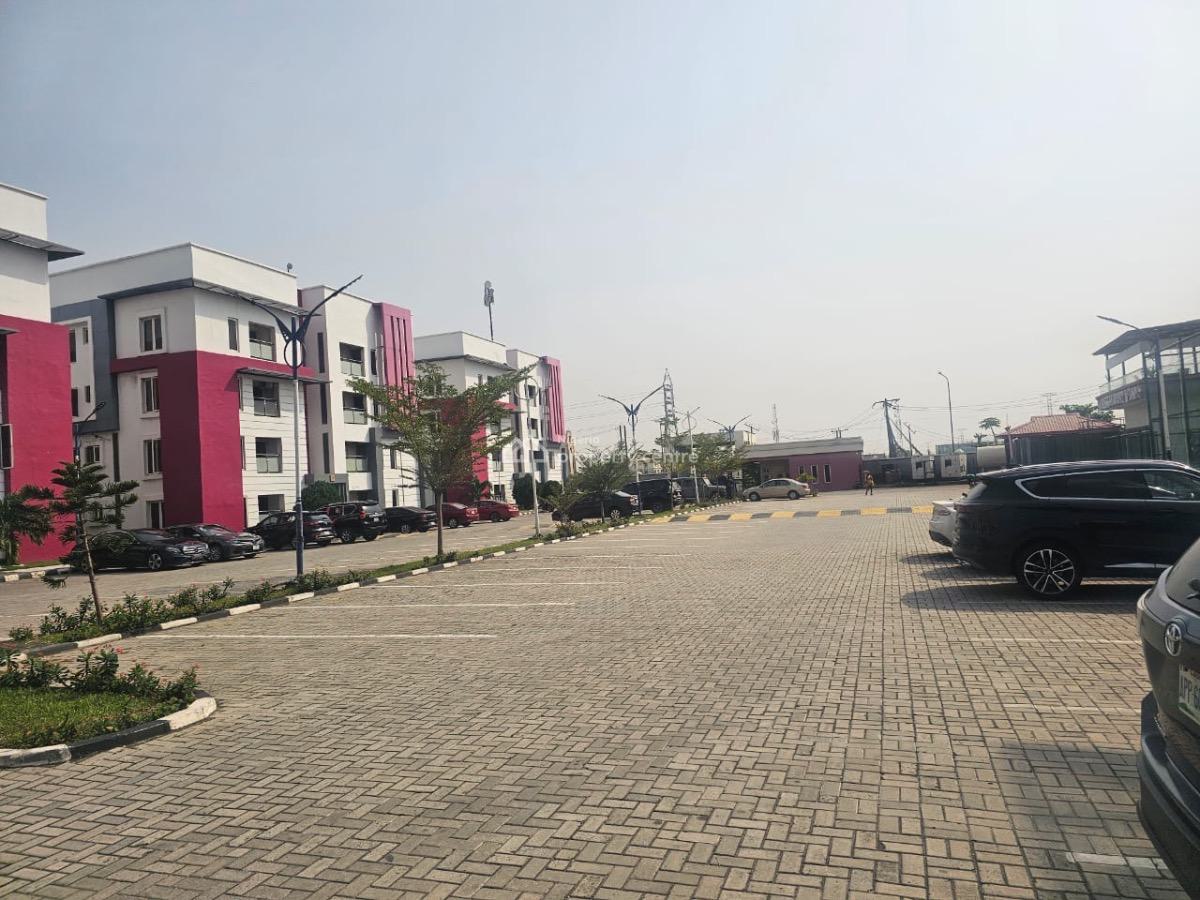Elegant Serviced 3-bedroom Flat, Lekki, Lagos, Flat / Apartment for Sale