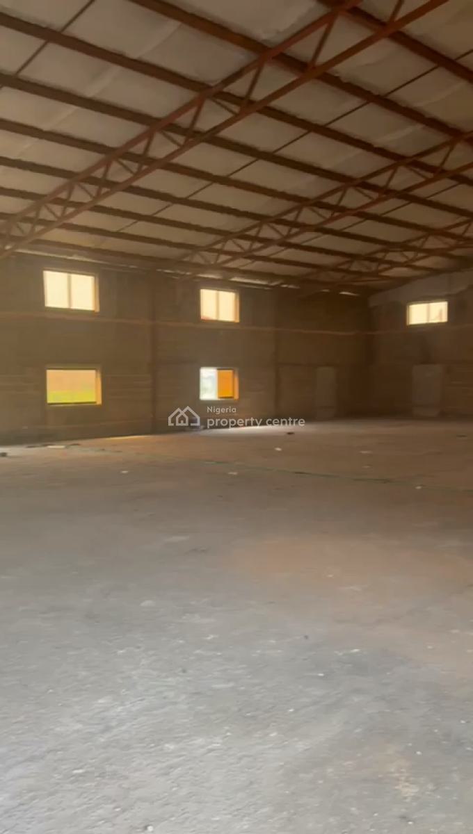 517sqm Warehouse Space, Oba Akran, Ikeja, Lagos, Warehouse for Rent