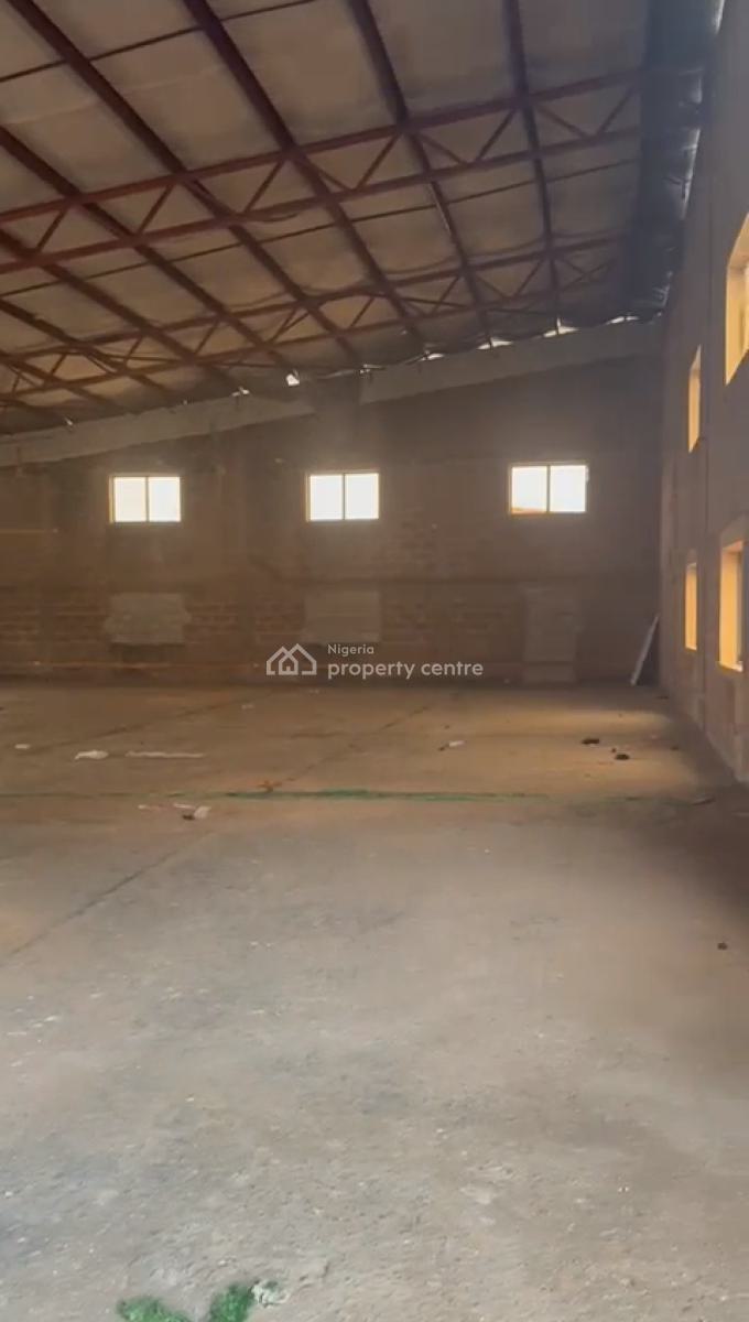 517sqm Warehouse Space, Oba Akran, Ikeja, Lagos, Warehouse for Rent
