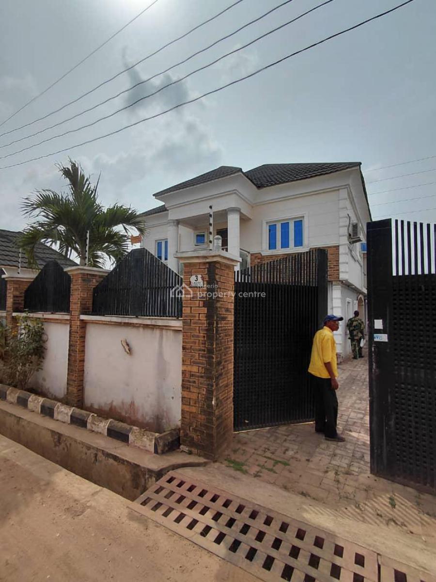 4 Bedroom with Twin 2 Bedroom Duplex, Victory Garden Estate, Via Akoto 1st Gate, Elebu, Ibadan, Oyo, Block of Flats for Sale