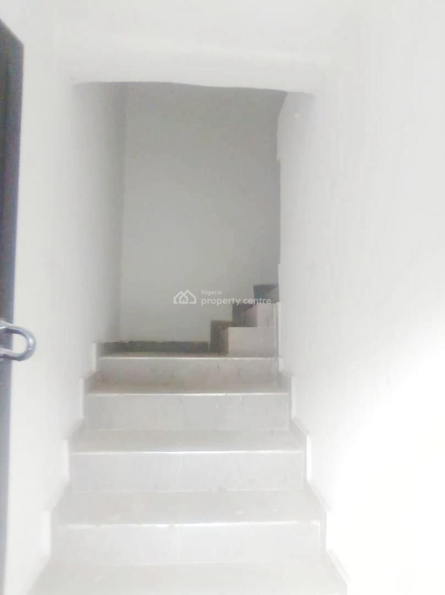 Newly Renovated 2 Bedroom Apartment, Ikeja, Lagos, Flat / Apartment for Rent