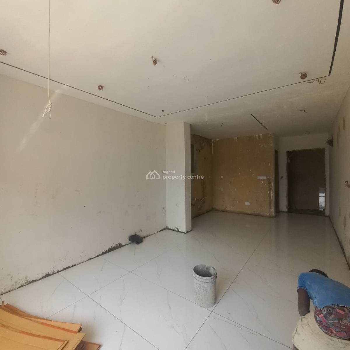 Beautiful One Bedroom Apartment with Pool and Elevator, Lekki Phase 1, Lekki, Lagos, Flat / Apartment for Sale