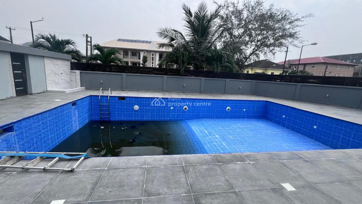 Luxury 3-bedroom Apartment, Lekki Phase 1, Lekki, Lagos, Flat / Apartment for Rent