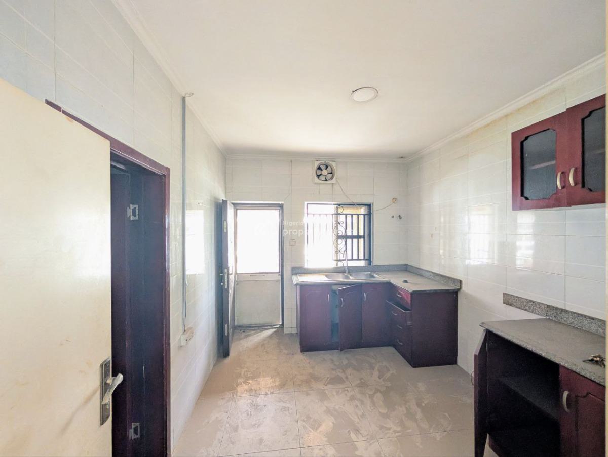 4 Bedroom Detached with The Bq in a Secured Gated Estate, Napier Gardens, Ikota, Lekki, Lagos, Detached Duplex for Sale