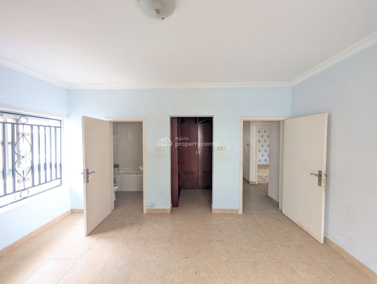 4 Bedroom Detached with The Bq in a Secured Gated Estate, Napier Gardens, Ikota, Lekki, Lagos, Detached Duplex for Sale