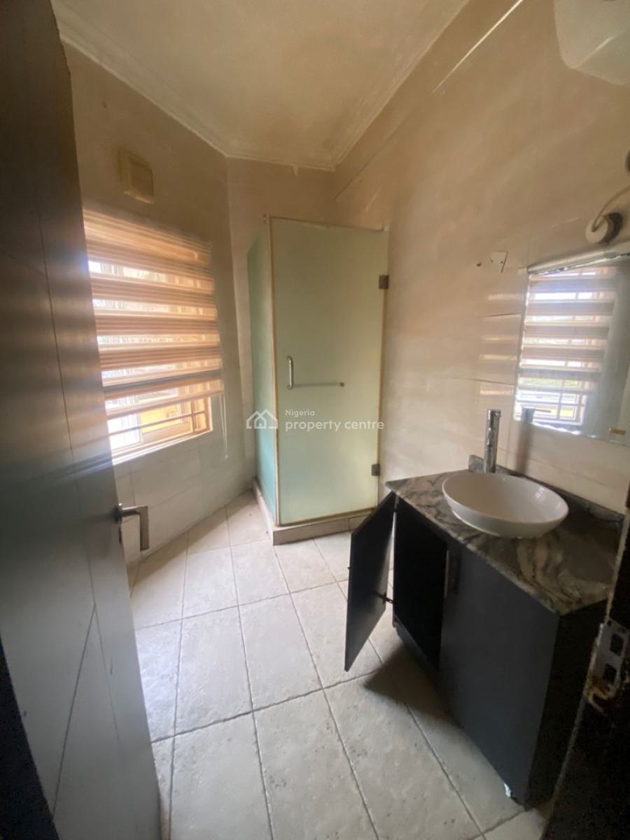 3bedroom with Bq, Pinnock Beach Estate, Osapa, Lekki, Lagos, Flat / Apartment for Rent