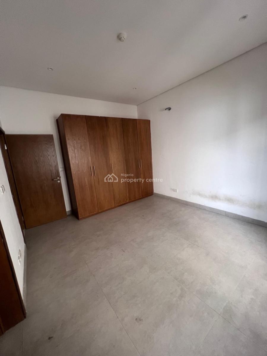 5 Bedroom Apartment Available, Lekki Phase 1, Lekki, Lagos, Flat / Apartment for Rent