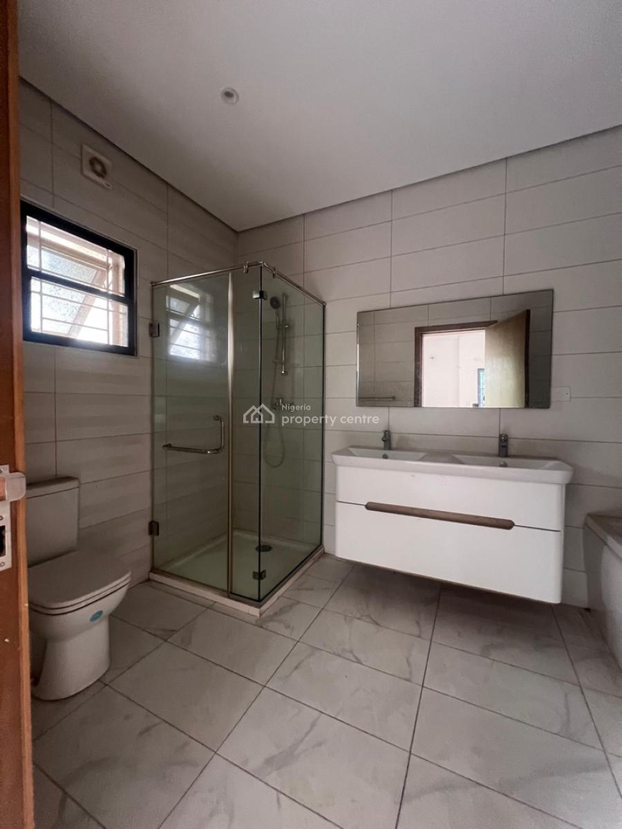 5 Bedroom Apartment Available, Lekki Phase 1, Lekki, Lagos, Flat / Apartment for Rent