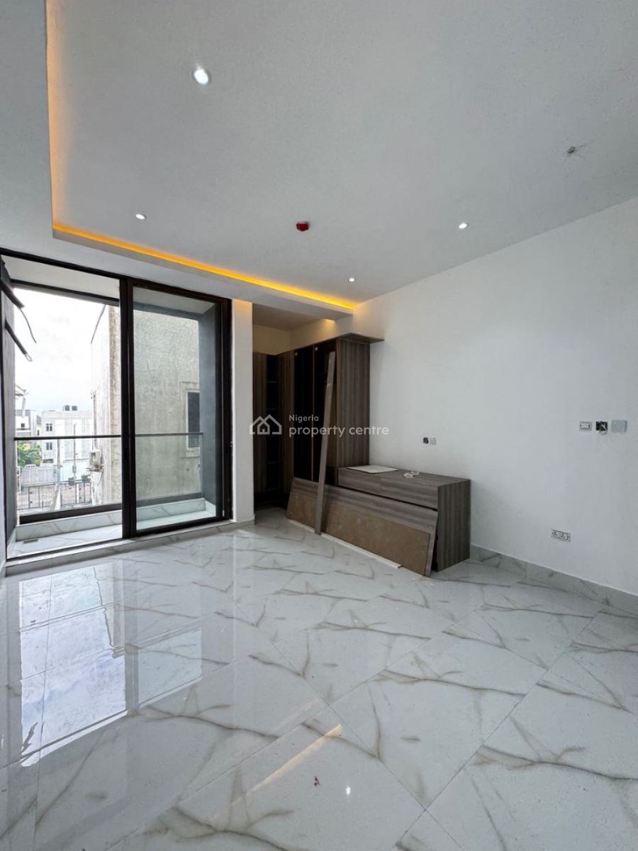 Newly Built Ultra Luxury 4 Bedroom Apartment, Off Admiralty Way, Lekki Phase 1, Lekki, Lagos, Flat / Apartment for Sale