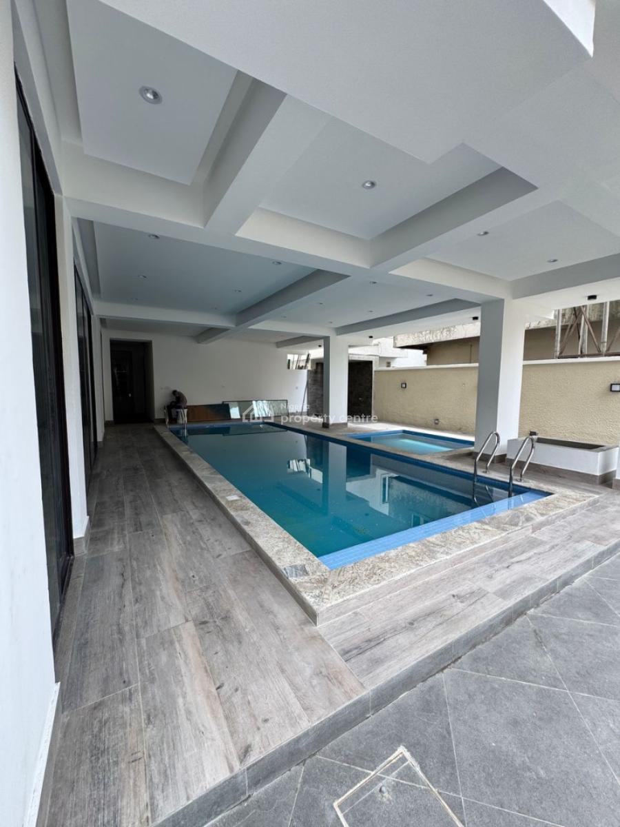 Newly Built Ultra Luxury 4 Bedroom Apartment, Off Admiralty Way, Lekki Phase 1, Lekki, Lagos, Flat / Apartment for Sale
