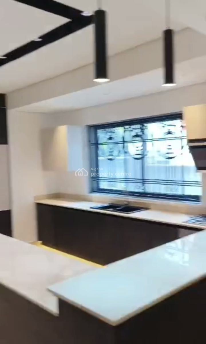 Modernly Equiped 7 Bedroom Mansion, Maitama District, Abuja, Detached Duplex for Sale