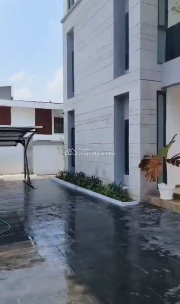Modernly Equiped 7 Bedroom Mansion, Maitama District, Abuja, Detached Duplex for Sale