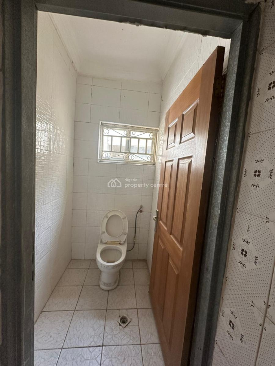 Spacious 3 Bedroom Apartment + Bq, Wuse 2, Abuja, Flat / Apartment for Rent