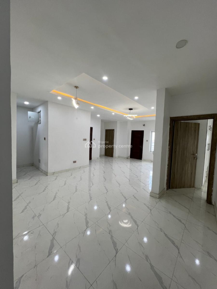 Luxurious 3 Bedroom Flat, Nibrel Strip, Osapa, Lekki, Lagos, Flat / Apartment for Sale