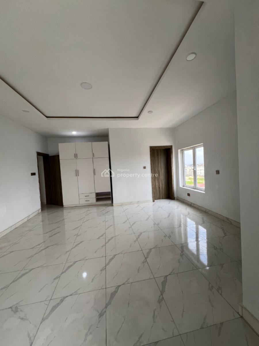 Luxurious 3 Bedroom Flat, Nibrel Strip, Osapa, Lekki, Lagos, Flat / Apartment for Sale