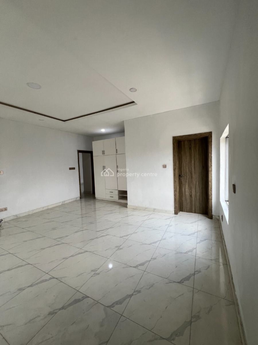 Luxurious 3 Bedroom Flat, Nibrel Strip, Osapa, Lekki, Lagos, Flat / Apartment for Sale