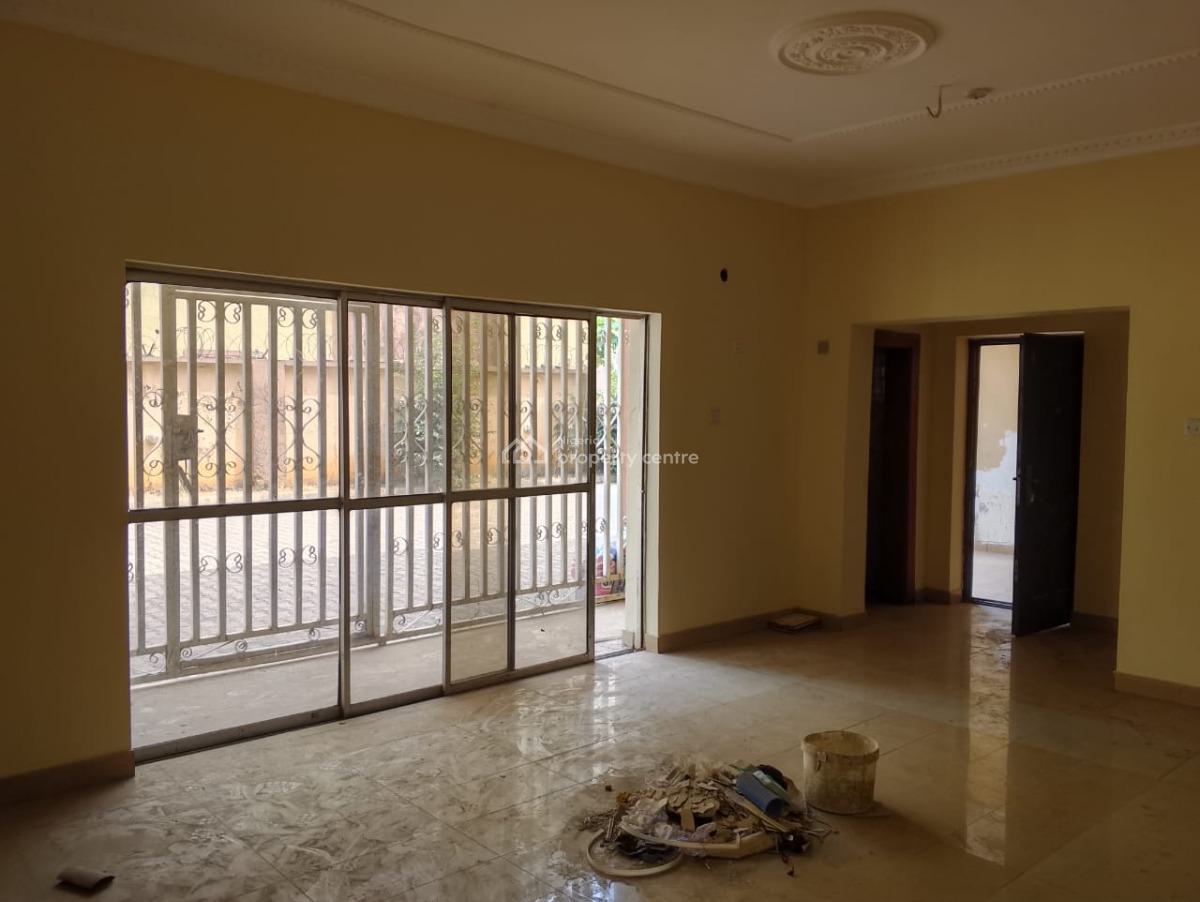 Renovated Three Bedrooms Flat, Utako, Abuja, Flat / Apartment for Rent