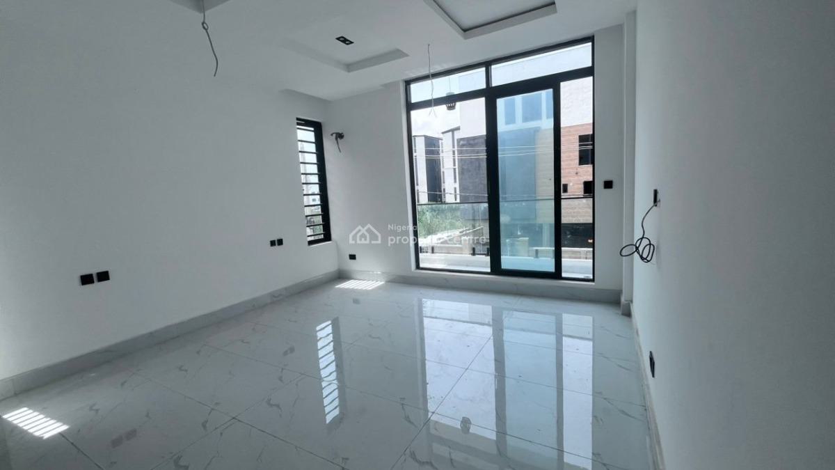 Luxury 2-bedroom Apartment, Lekki Phase 1, Lekki, Lagos, Flat / Apartment for Sale