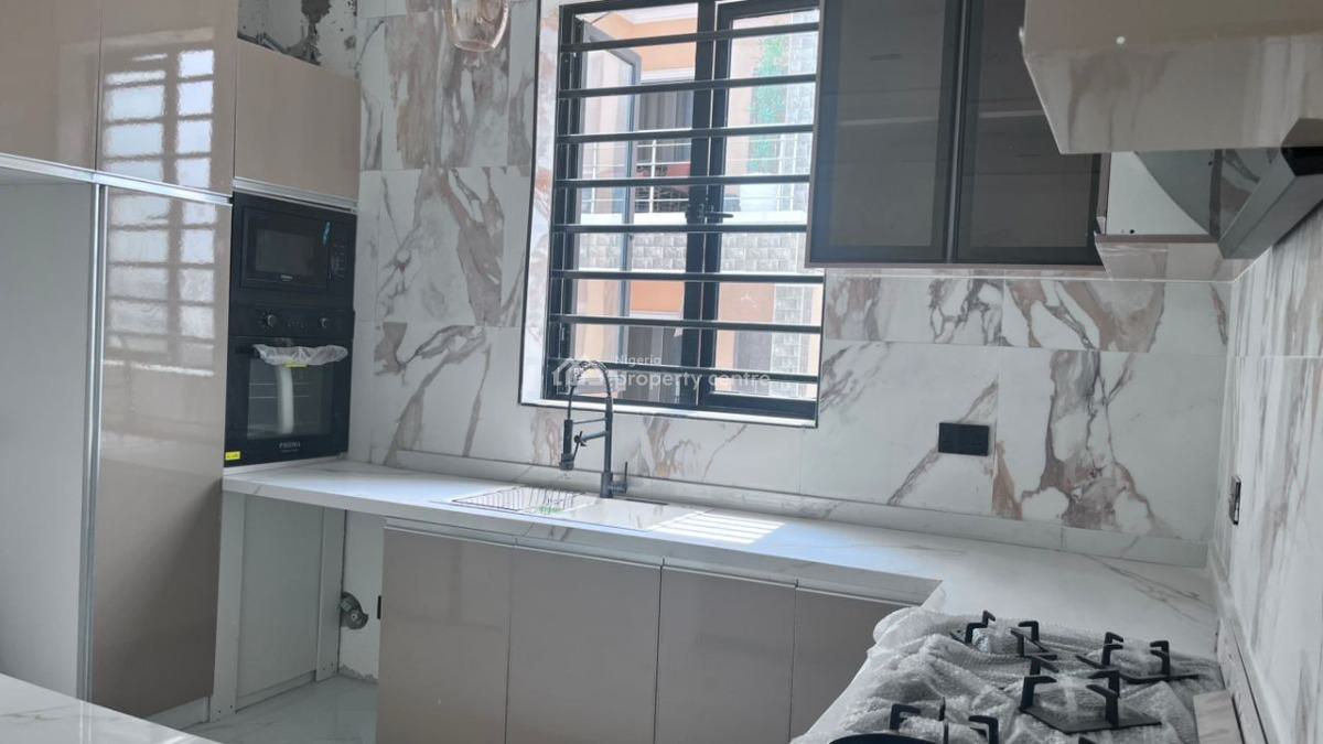 Luxury 2-bedroom Apartment, Lekki Phase 1, Lekki, Lagos, Flat / Apartment for Sale