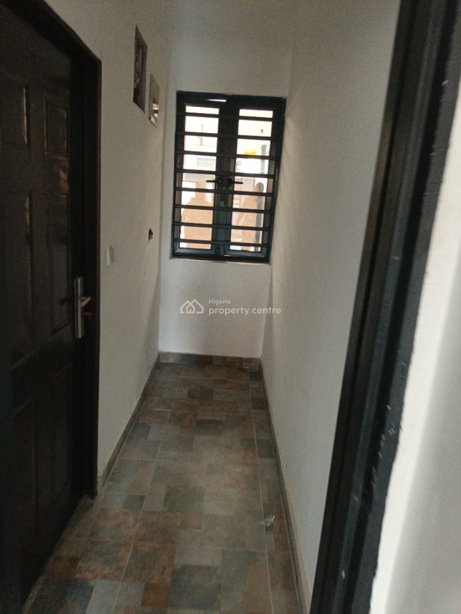 Luxury 2 Bedroom Flat, Conservation Road, Lekki, Lagos, Flat / Apartment for Rent